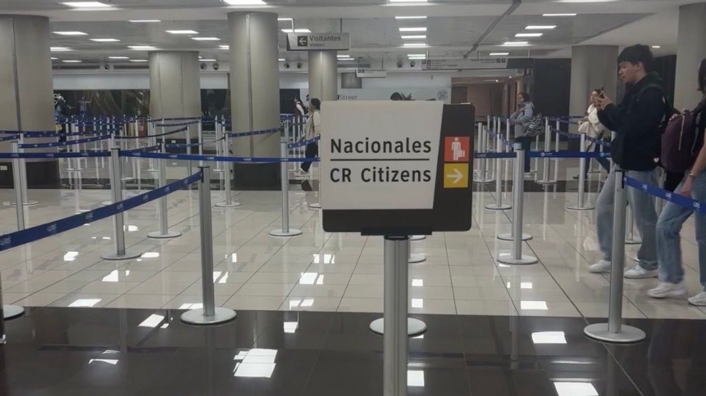 “Qué montón de chiquitos para solo dos&nbsp;mamás”